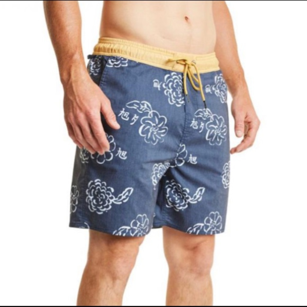 Men’s Brixton Havana Trunk
